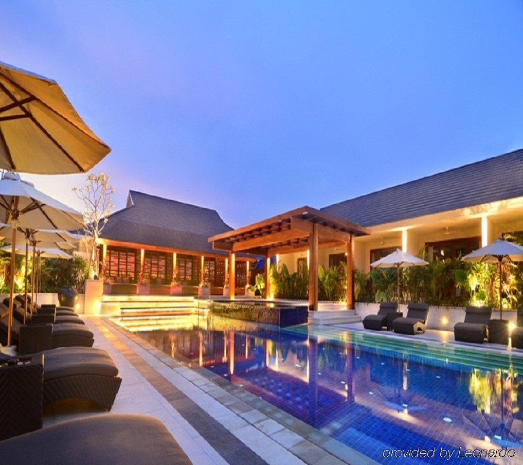 Semara Resort & Spa Seminyak Buitenkant foto