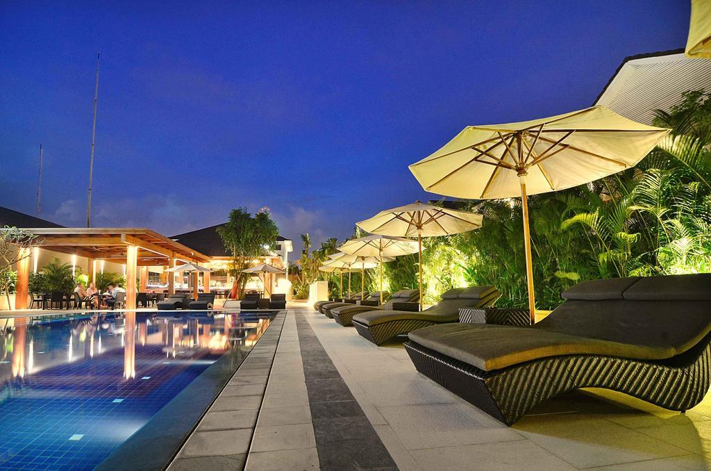 Semara Resort & Spa Seminyak Buitenkant foto
